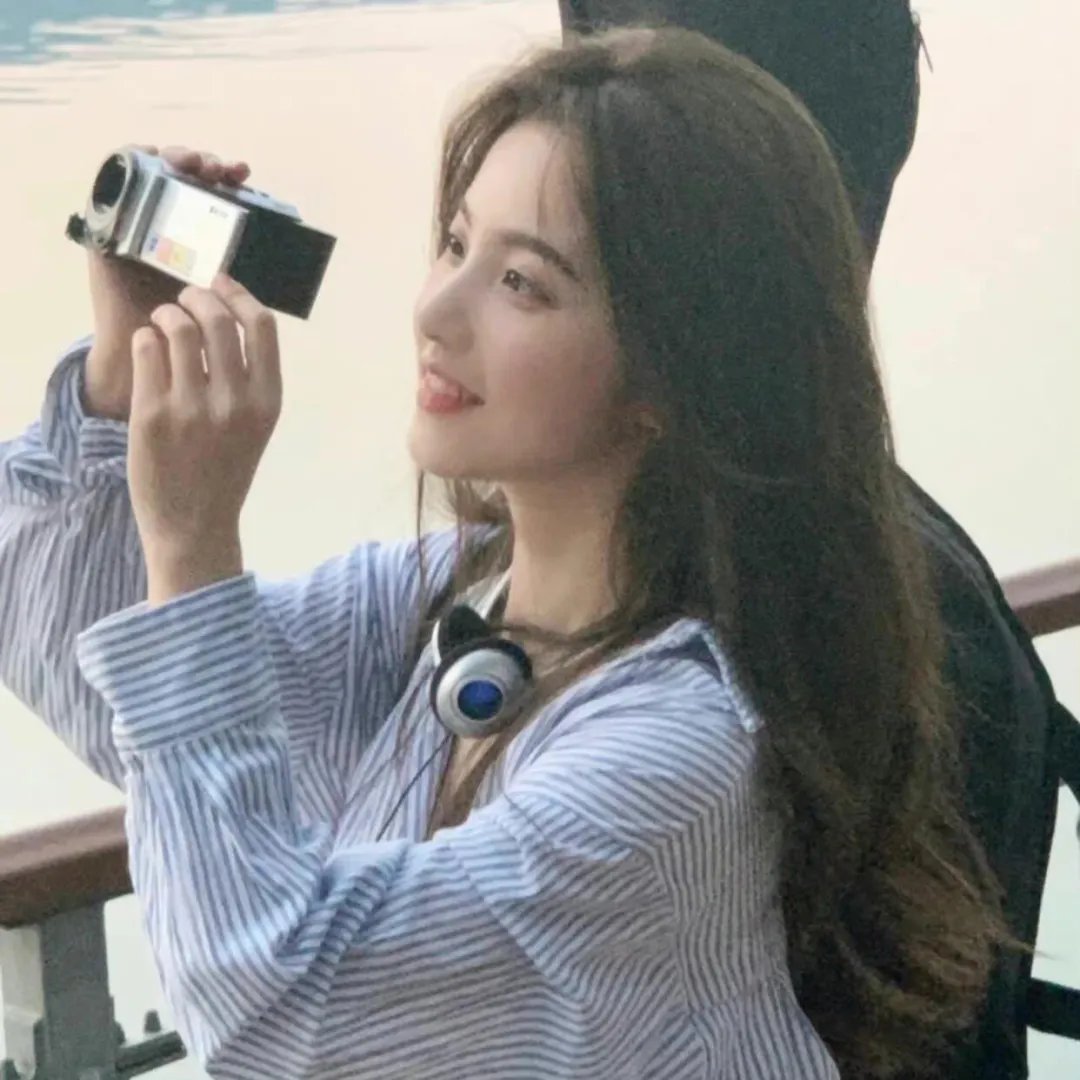 来自另一个星球的女孩